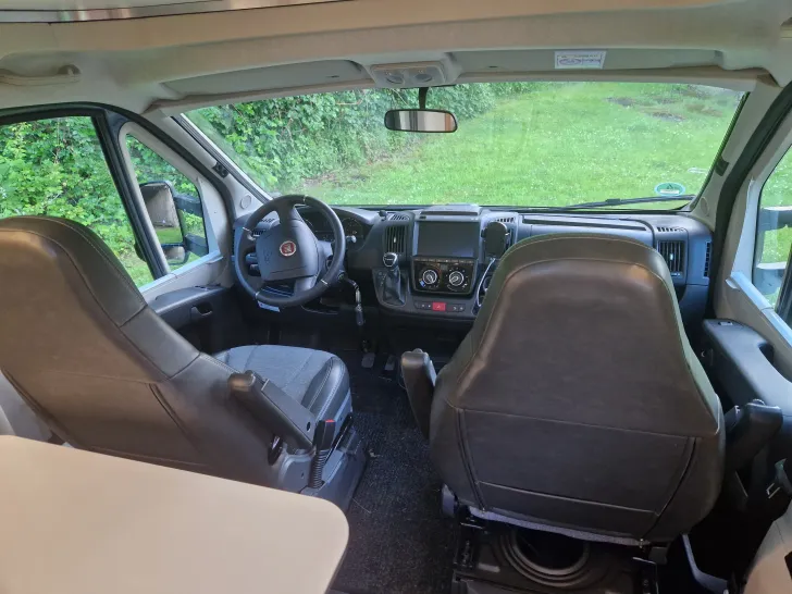 Fahrzeugbild Adria Coral XL Plus 670 SL #3