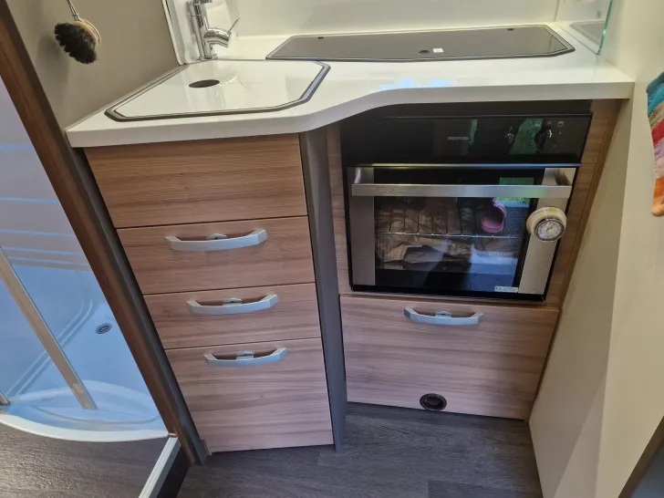 Fahrzeugbild Adria Coral XL Plus 670 SL #5