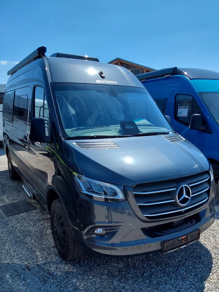 Fahrzeugbild Hymer Grand Canyon S Xperience Winter+Autarkpaket, AHK #1