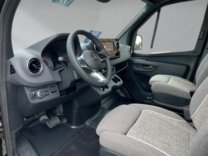 Fahrzeugbild Malibu Genius 641 LE Mercedes (775) #9