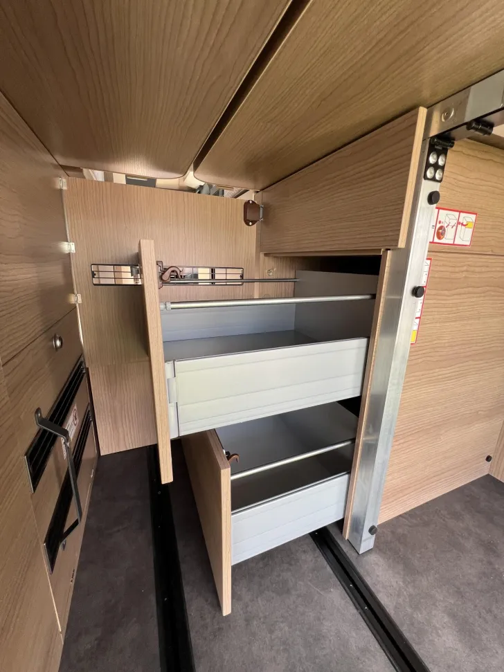 Fahrzeugbild Malibu Genius 641 LE Mercedes (775) #35