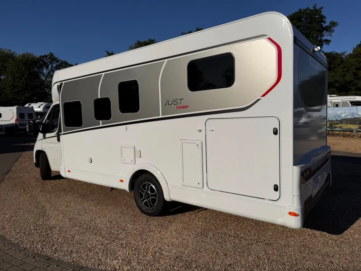 Fahrzeugbild Dethleffs Just Camp T 7052 EBL Modell 2026 #3