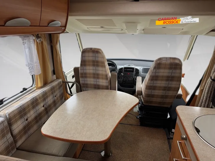 Fahrzeugbild Hymer B-Klasse 614 #9