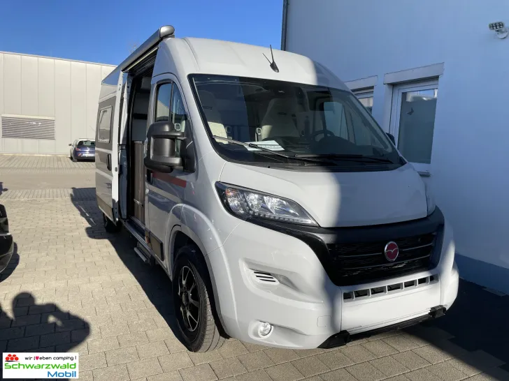 Fahrzeugbild Pilote V630J AHK*SOLAR*SAFETY uvm. #1