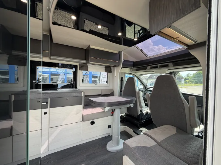 Fahrzeugbild Chausson 777 GA, Dachklima, Automatik, SAT, TV, AHK #15