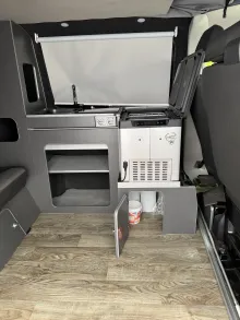 Fahrzeugbild VW Custom Bus NORDVAN T 6.1 Gut gepflegtes Schätzle #5