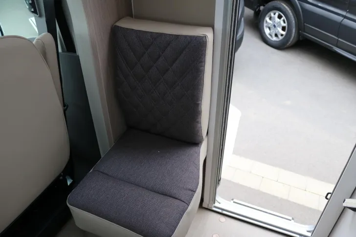 Fahrzeugbild Bürstner Lineo T 690 G+SAT+TV+Kamera+RadTräger+Markise+ #13