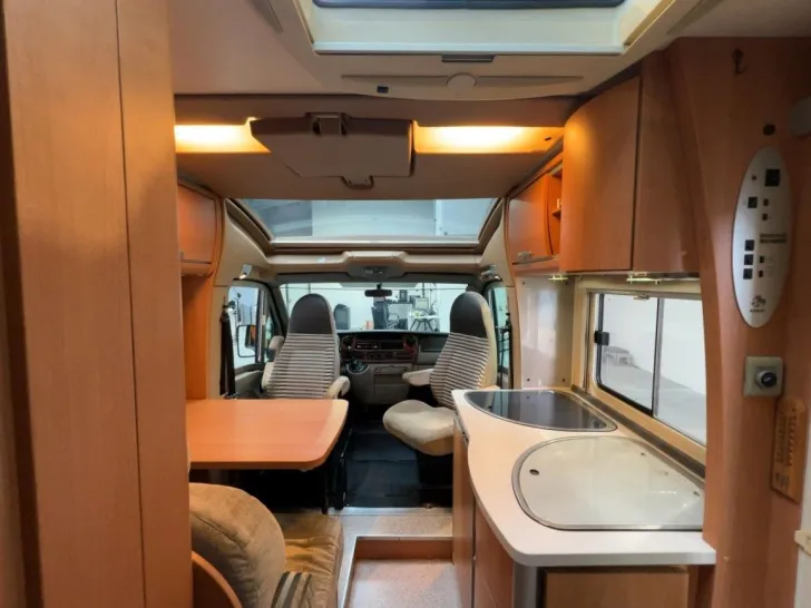 Fahrzeugbild Knaus SUN TI 650 ME/Einzelbetten/2xKlima/Solar/Markise #8