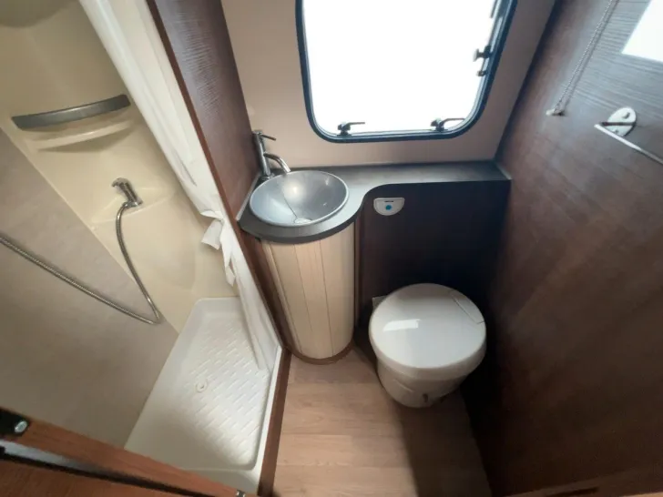 Fahrzeugbild XGO Dynamic 27/Etagenbetten/Garage/Klima/Markise #16