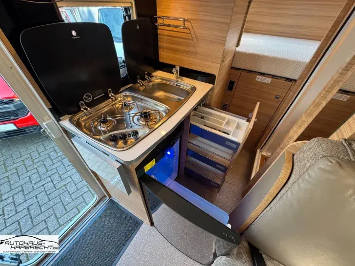 Fahrzeugbild Dethleffs Globebus-6m-Hubbett-Lithium-Solar-Sat-Alarmanl. #30