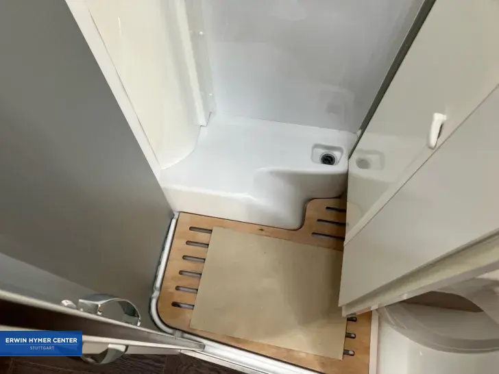 Fahrzeugbild Laika Ecovip H 2109 #20