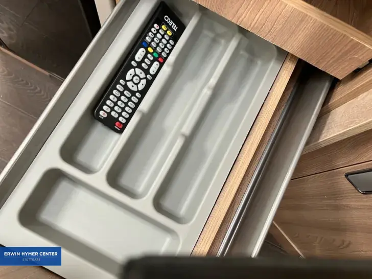 Fahrzeugbild Laika Ecovip H 2109 #27