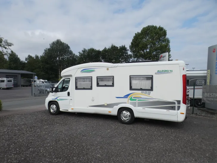Fahrzeugbild Chausson Allegro 96 #4