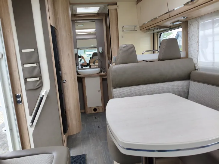 Fahrzeugbild Eura Mobil Integra Line 725 QB 1.Hand - nur 15.000km #12
