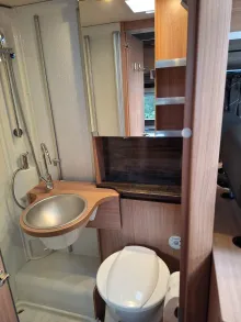 Fahrzeugbild Knaus Sky TI 650 MEG Silver Selection Mit Vorzelt #4