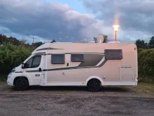 Grundriss Nacht Carado T 447 Perfect 10 Komplett autark!