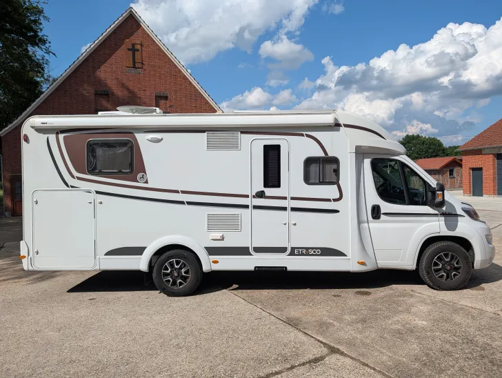 Fahrzeugbild Etrusco T 7400 QBC Luftfederung, Dachklima, Solar #17