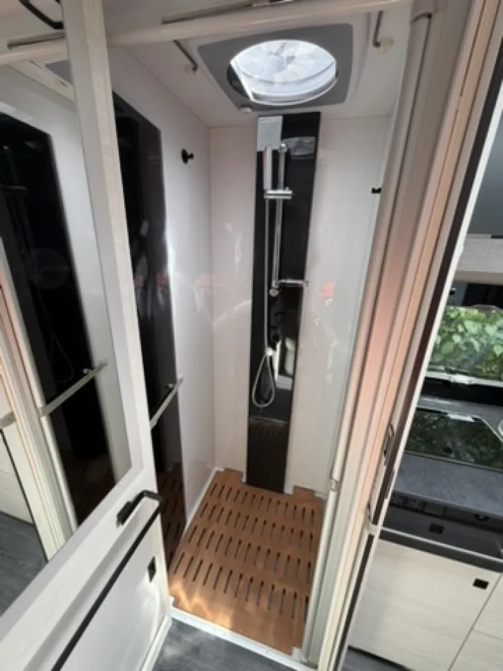 Fahrzeugbild Chausson Titanium Ultimate sehr guter Zustand 4to #8
