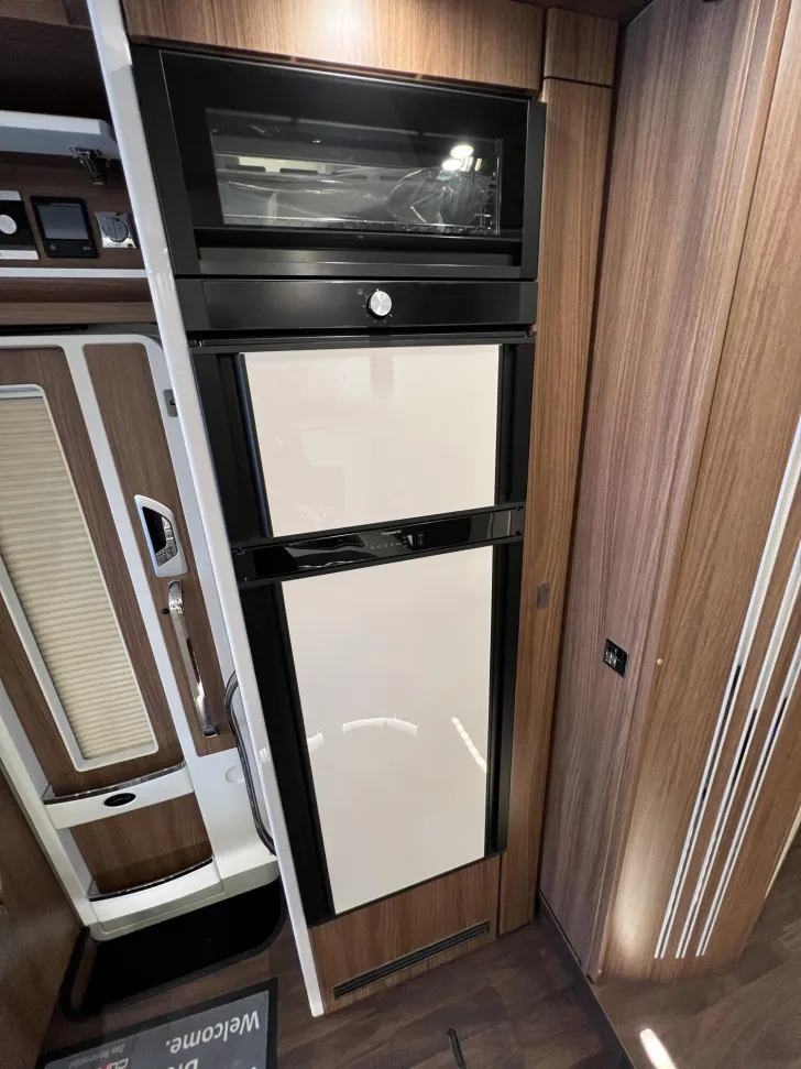 Fahrzeugbild Carthago chic e-line xl I 64 QB Smart Selection (408) #24