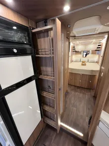 Fahrzeugbild Carthago chic e-line xl I 64 QB Smart Selection (408) #26