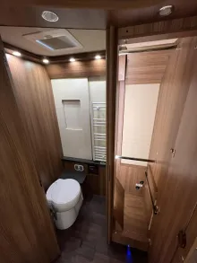 Fahrzeugbild Carthago chic e-line xl I 64 QB Smart Selection (408) #35