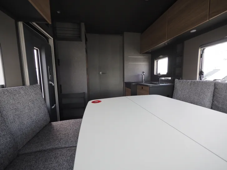 Fahrzeugbild Dethleffs Trend T 7057 DBL, Chassis & Family, Ofen uvm. #10