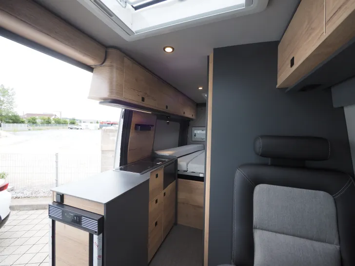 Fahrzeugbild Clever Aventuro 600, Mercedes Sprinter 4x4, Winterp. #8