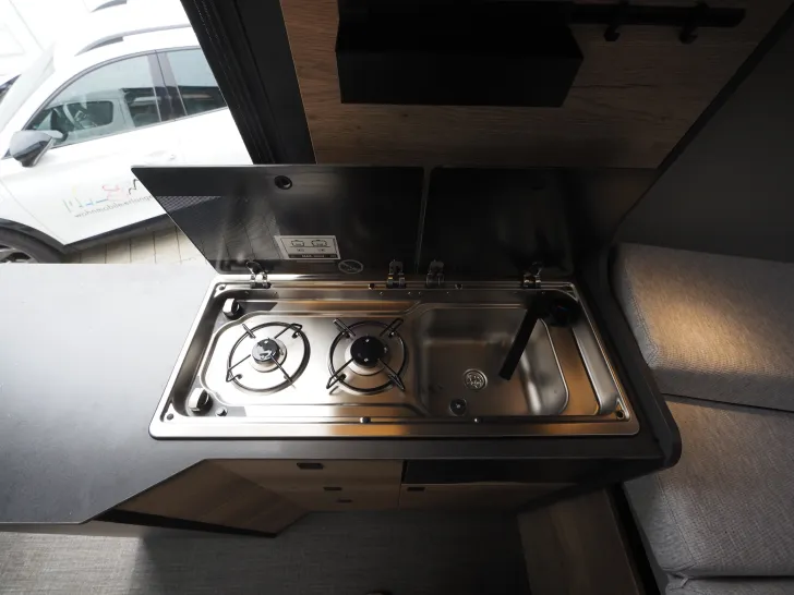 Fahrzeugbild Clever Aventuro 600, Mercedes Sprinter 4x4, Winterp. #11