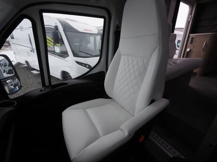 Fahrzeugbild Dethleffs Globetrotter XXL A 9000, Exclusives Leder, uvm. #19