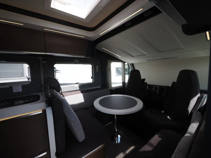 Fahrzeugbild Laika KREOS H 5109, Super Chassis, Navi, Autom. #14