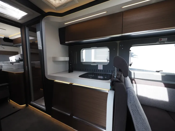 Fahrzeugbild Laika KREOS H 5109, Super Chassis, Navi, Autom. #15