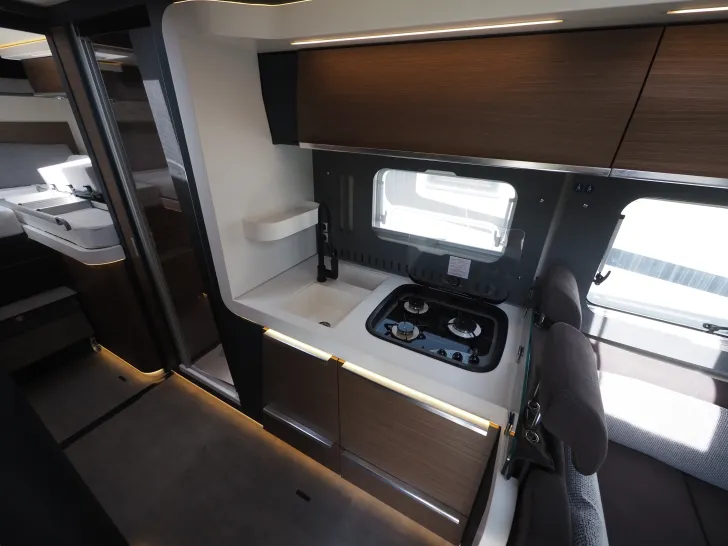 Fahrzeugbild Laika KREOS H 5109, Super Chassis, Navi, Autom. #16