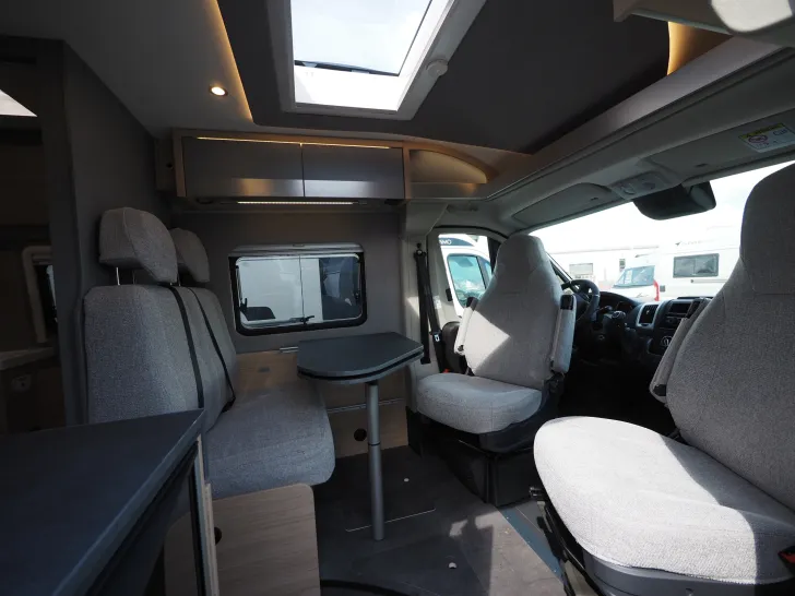 Fahrzeugbild Pössl Trenta 600, 3.Bett, Isofix, Markise, uvm. #7