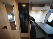 Fahrzeugbild Sunlight V 67S, Neuheit !, Easy Fold Bett #7