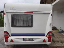 Grundriss Tag Hobby Excellent 410 SFe wohnwagen ist gepflegt (rauch