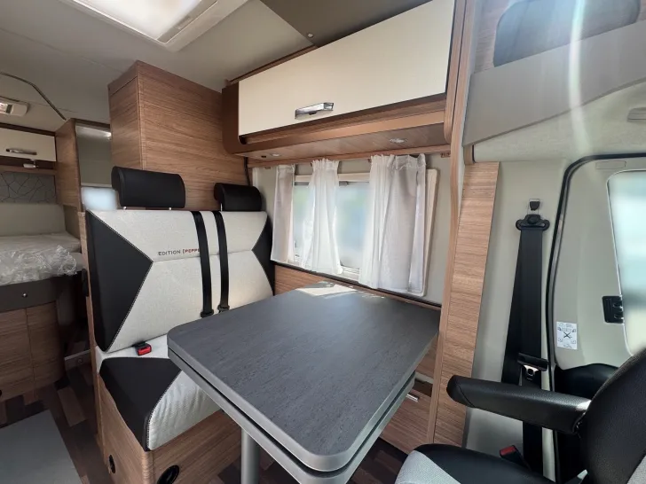 Fahrzeugbild Weinsberg CaraCompact 600 MF EDITION [PEPPER] Care-Drive-Paket #10