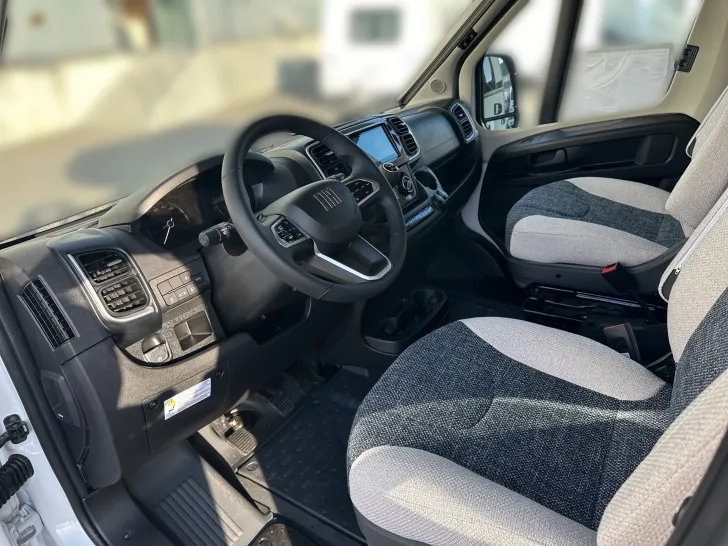 Fahrzeugbild Weinsberg CaraHome 650 DG Smart-Paket I #12