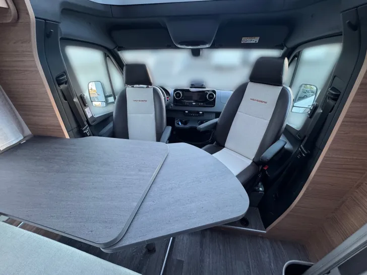 Fahrzeugbild Weinsberg CaraCompact 640 MEG EDITION [PEPPER] Automatikgetriebe, Markise #12