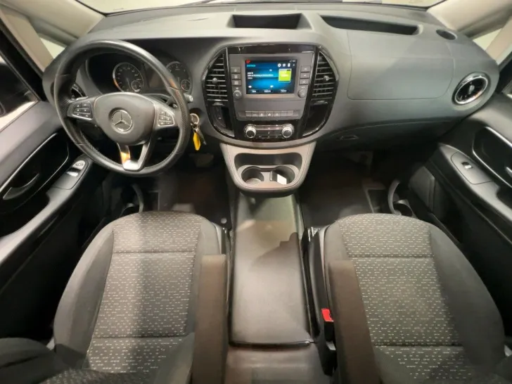 Fahrzeugbild VanTourer Urban/ Mercedes /Automatik / Aufstelldach/ KÜCHE #9