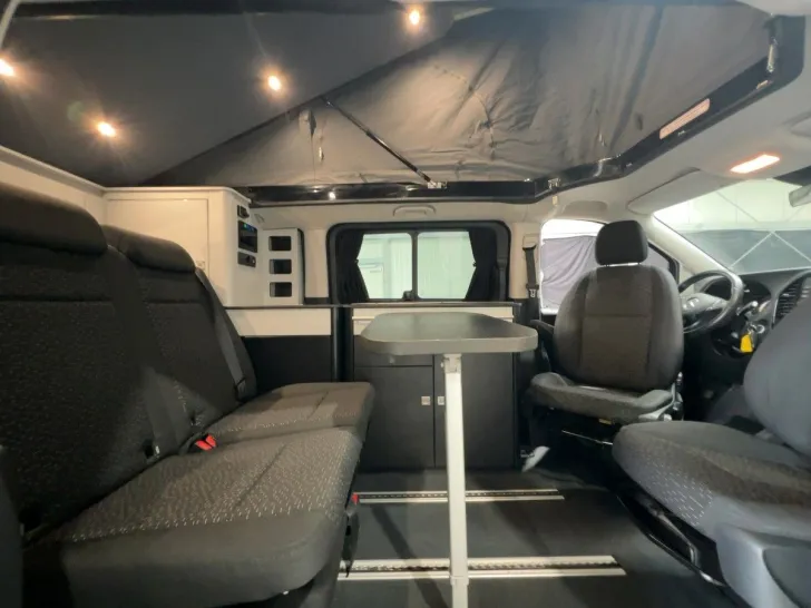 Fahrzeugbild VanTourer Urban/ Mercedes /Automatik / Aufstelldach/ KÜCHE #10