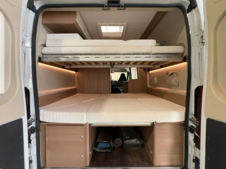 Fahrzeugbild Carado CV 600 / Festbett / Klima / TOP-ANGEBOT #5