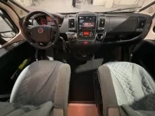 Fahrzeugbild VanTourer 540/1.Hand/Festbett/Klimaanlage/Markise/WIE NEU! #8