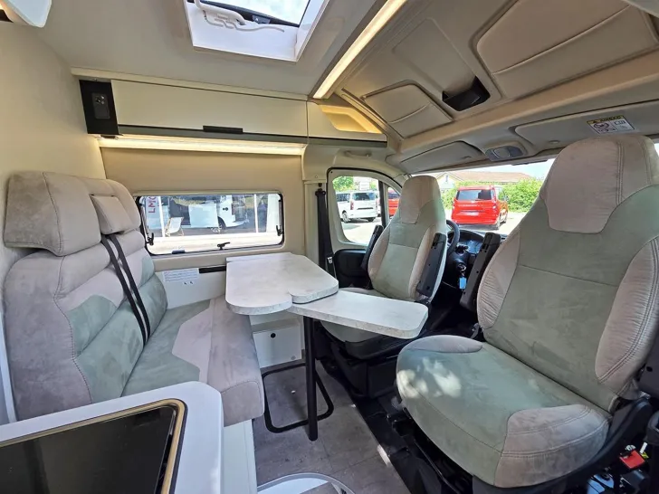 Fahrzeugbild Karmann Mobil Davis Lifestyle DA 630 LS AUTOMATIK*MARKISE #5