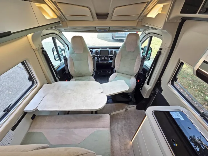 Fahrzeugbild Karmann Mobil Davis Lifestyle DA 630 LS AUTOMATIK*MARKISE #15