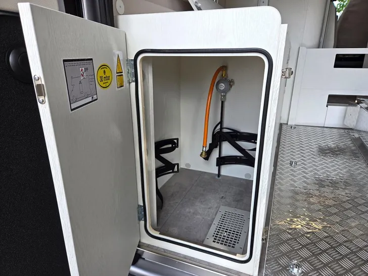 Fahrzeugbild Karmann Mobil Davis Lifestyle DA 630 LS AUTOMATIK*MARKISE #18