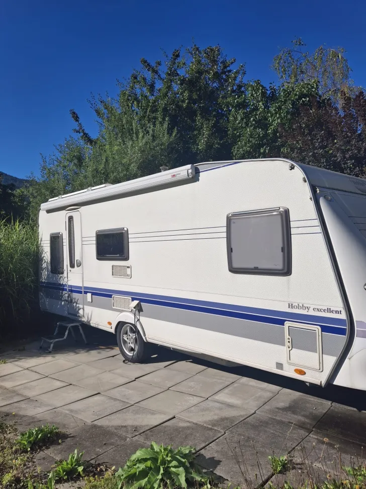 Fahrzeugbild Hobby Excellent 560 KMFe hochwertige Ausstattung #1