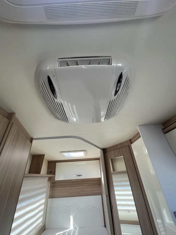 Fahrzeugbild Bürstner Delfin 660 Harmony #20