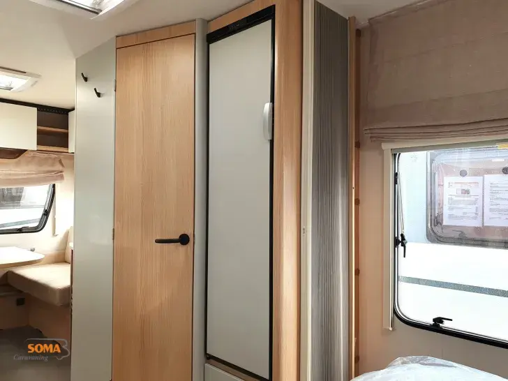 Fahrzeugbild LMC Style 70 453 D #13