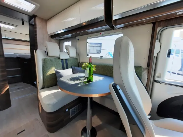 Fahrzeugbild Laika Ecovip H 4109 4,4t/Markise/SAT/ALDE #9