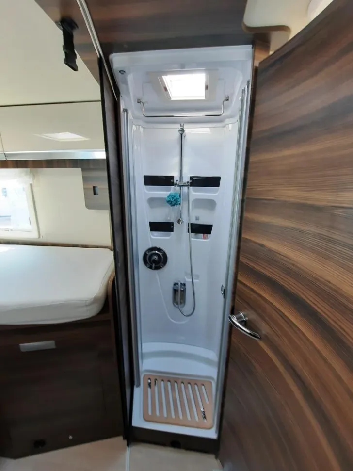 Fahrzeugbild Laika Ecovip H 4109 4,4t/Markise/SAT/ALDE #17